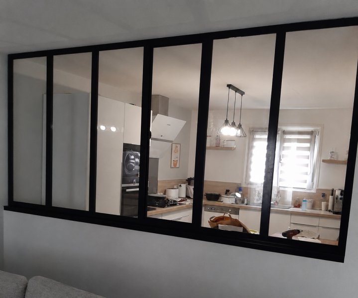 Verrière style atelier en métal noir