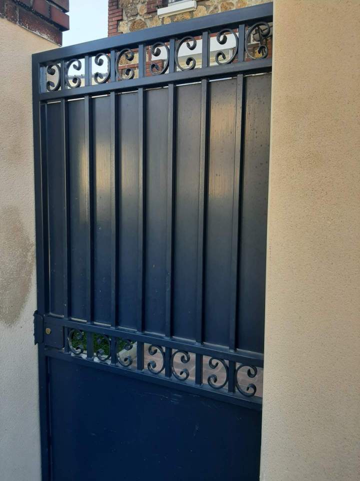 Portail métallique esthétique